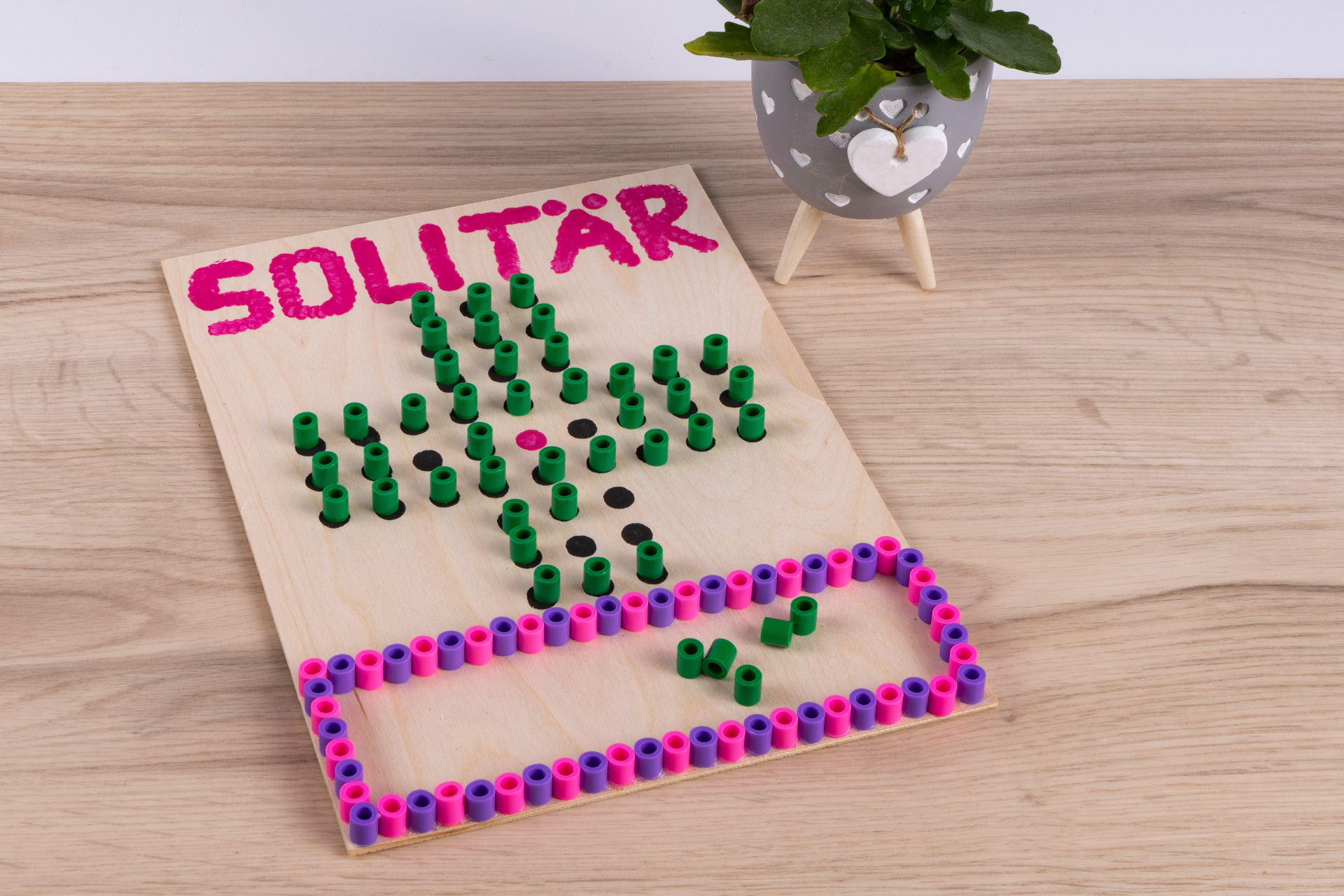 DIY-Spiel 'Solitär' 