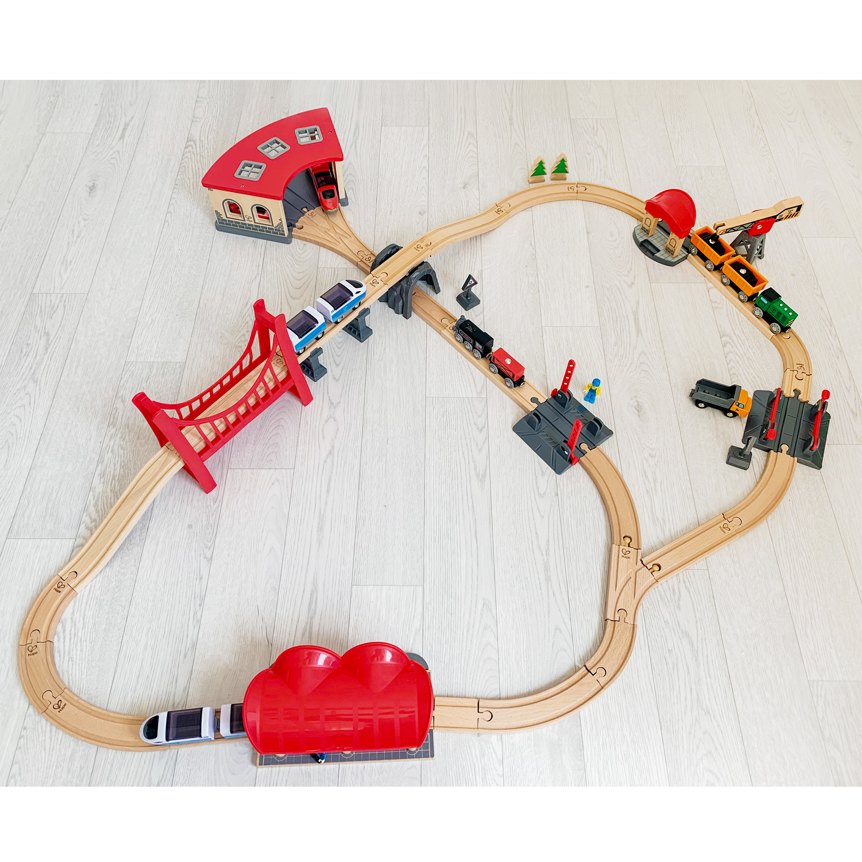 Eisenbahn XXL-Kindergartenset, 92 Teile