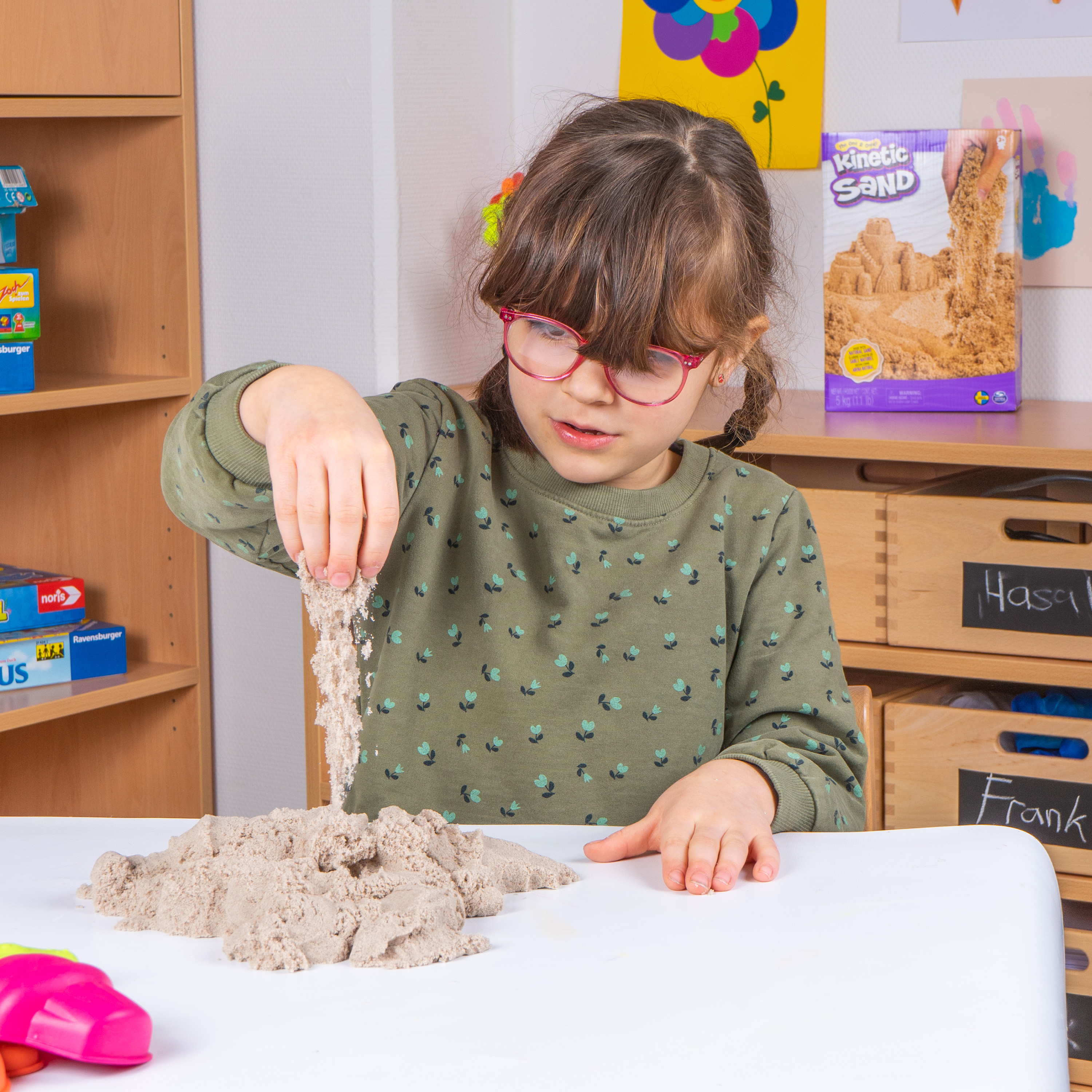 Pink Kinetic Sand®  Glitzer-Kinetic Sand® für Kinder ab 3