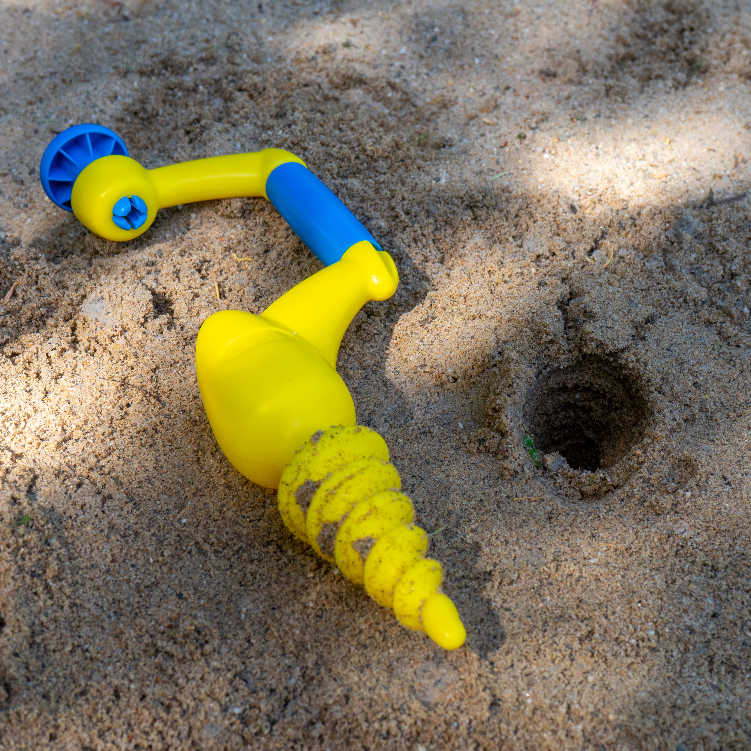Sandbohrer, 45 cm, gelb/blau