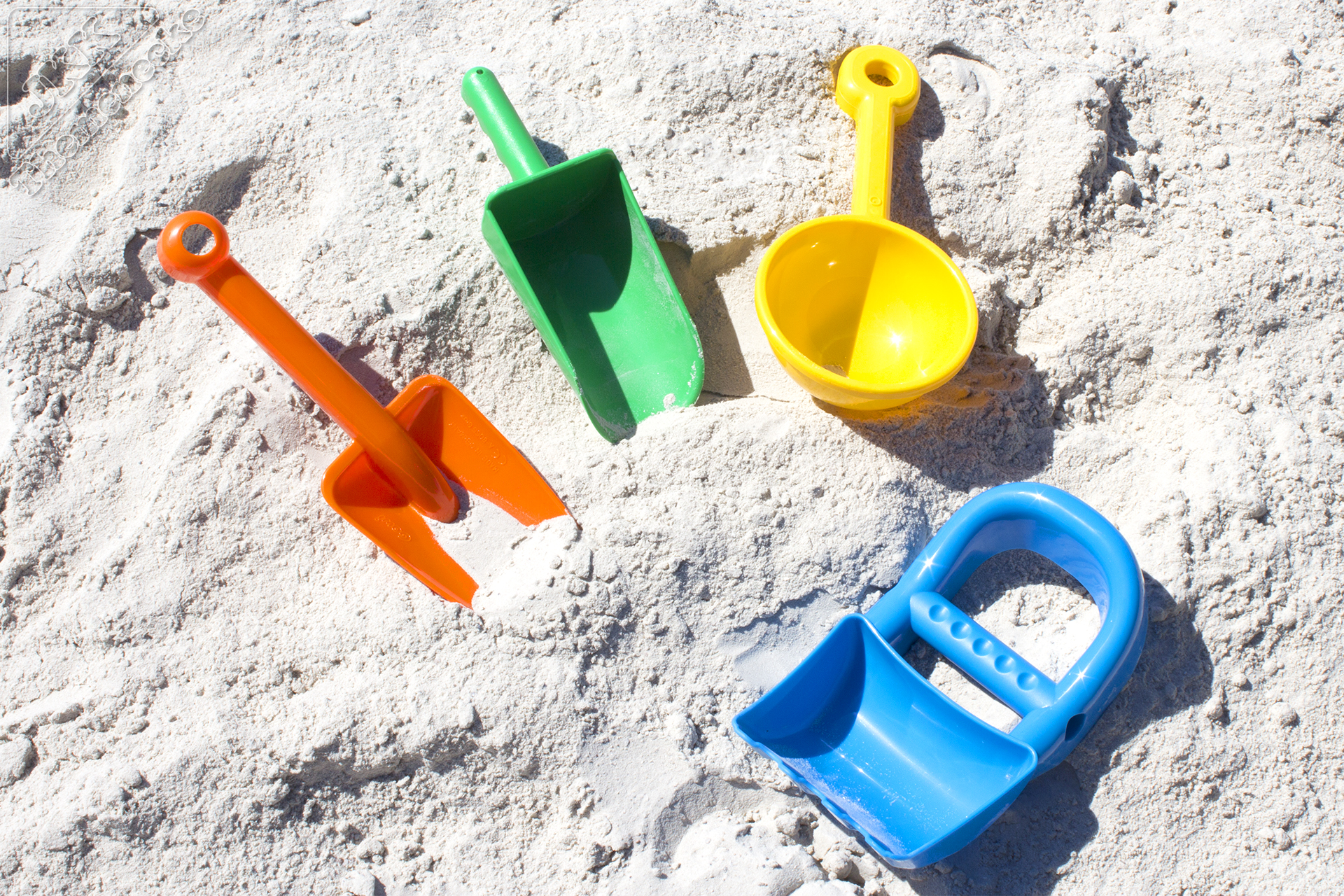 Mehlschaufel gelb Sand Kinder Sandschaufel Schaufel Sandspielzeug Sandkasten NEU 