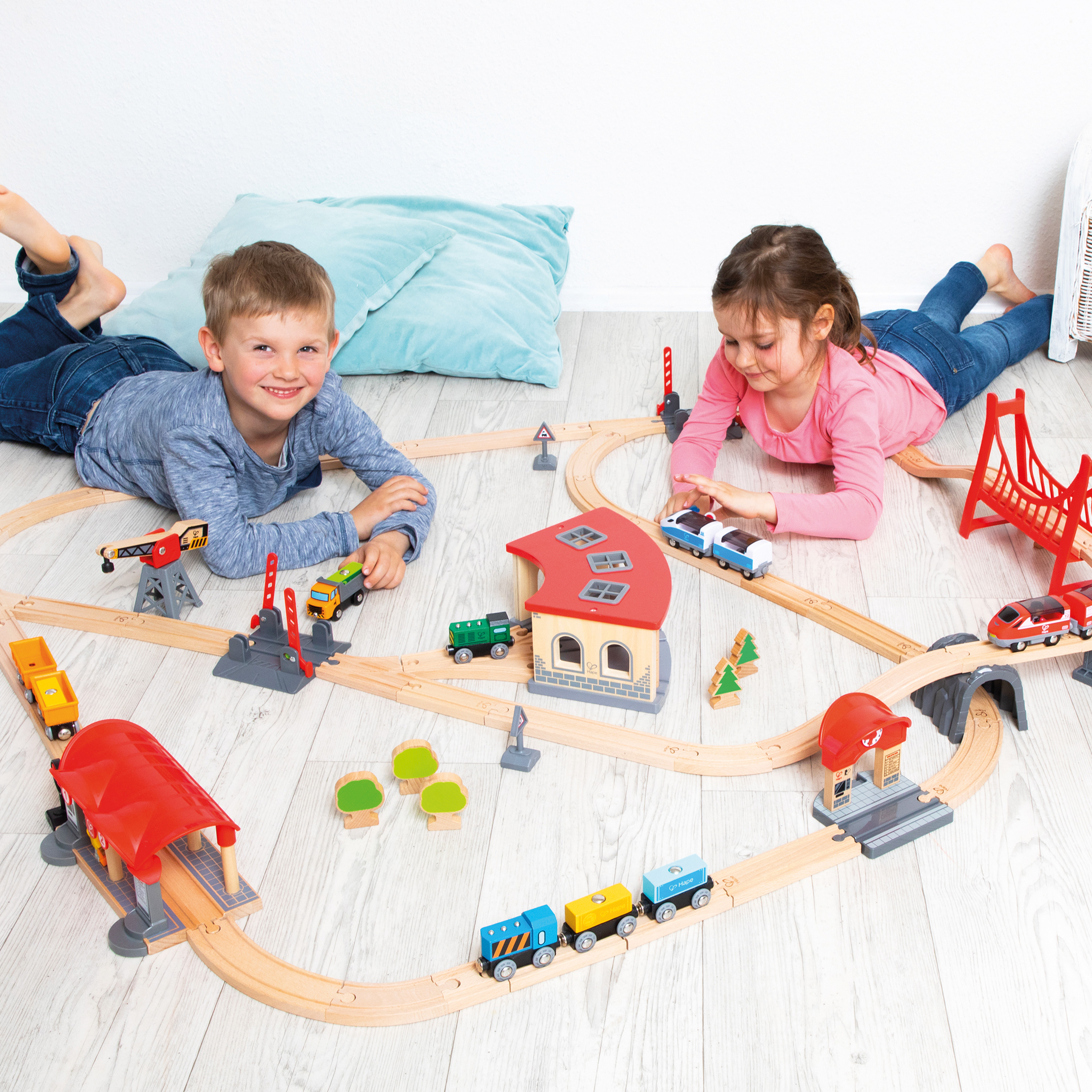 Eisenbahn XXL-Kindergartenset, 92 Teile